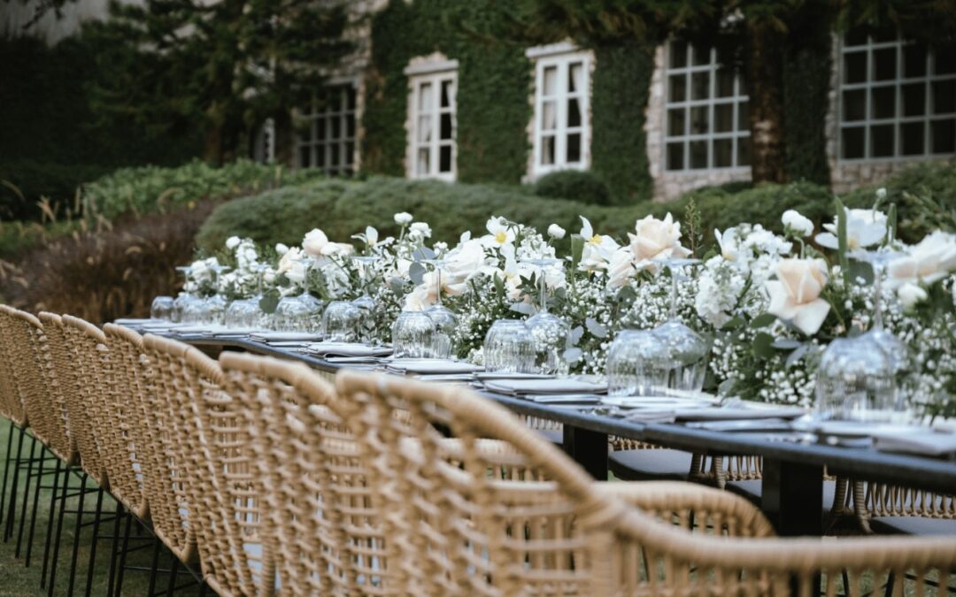 How to Arrange Wedding Transport for Your Guests